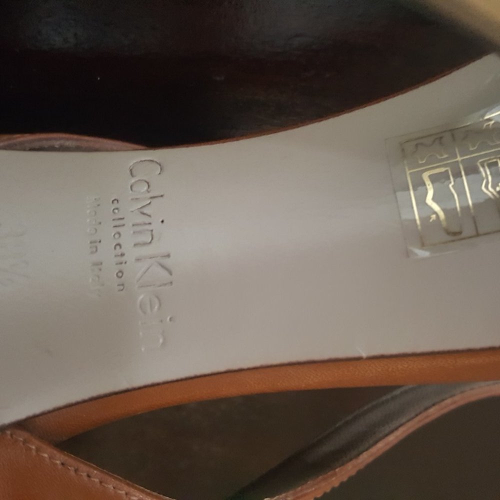 shoes - Picture 4 of 5
